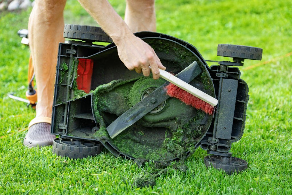 Undercarriage Cleaning