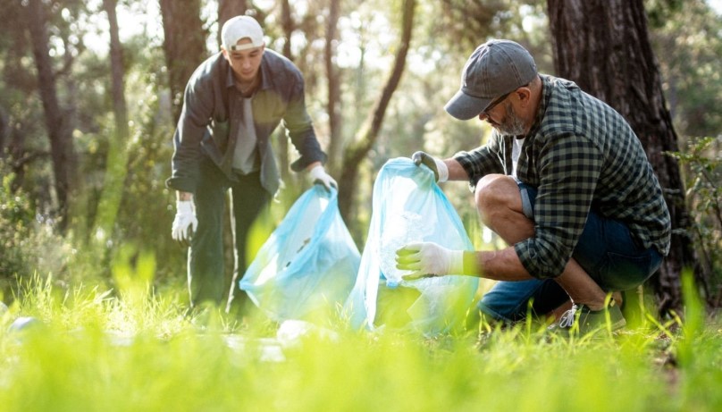 how to clean a lawn mower grass bag